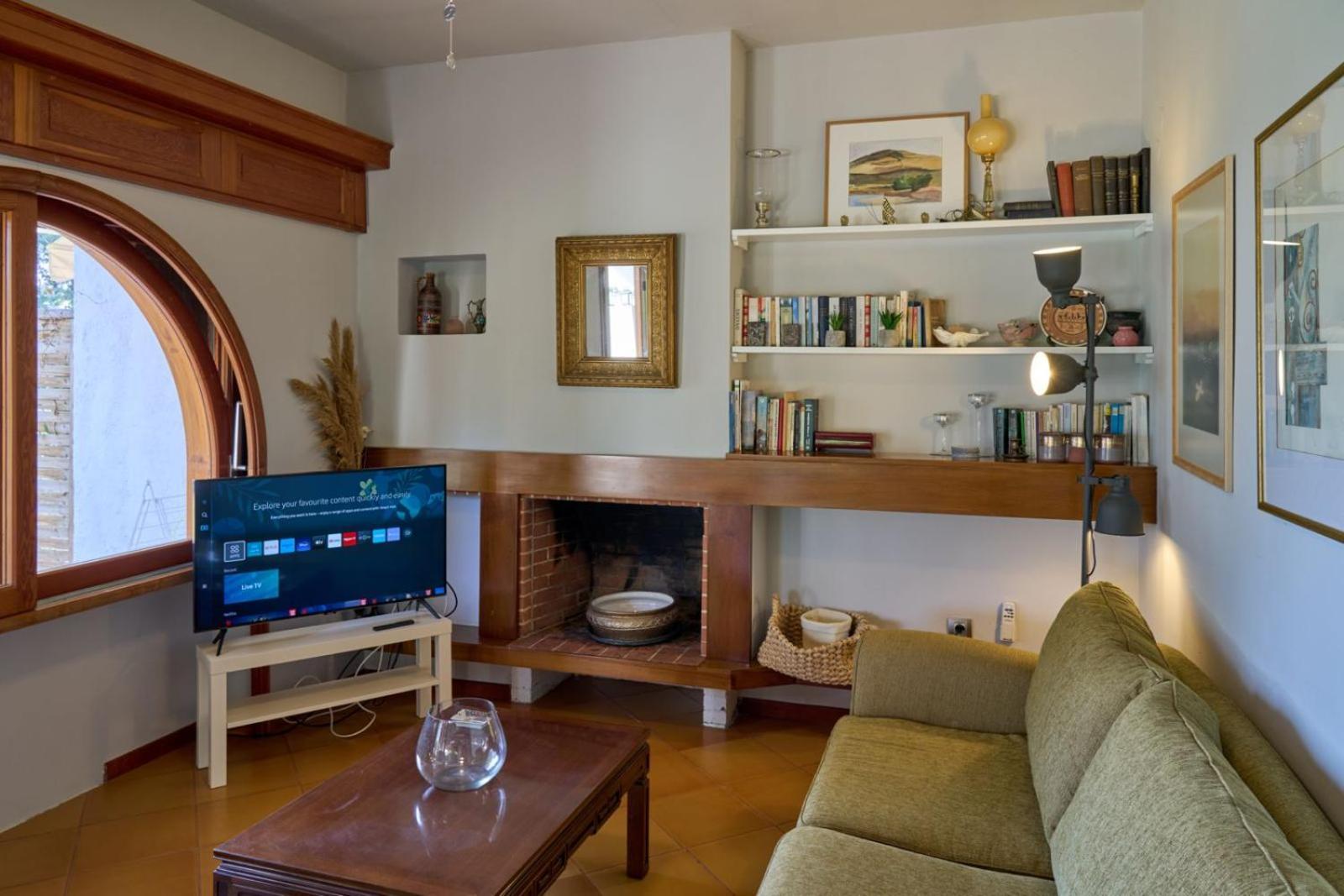 Summerday Villa Private Beach Nea Iraklia Dış mekan fotoğraf