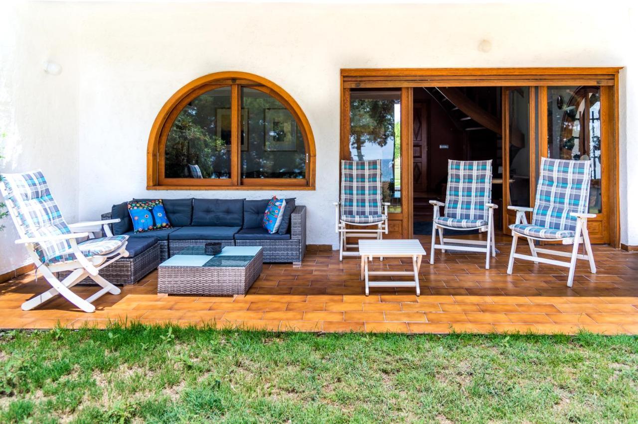 Summerday Villa Private Beach Nea Iraklia Dış mekan fotoğraf