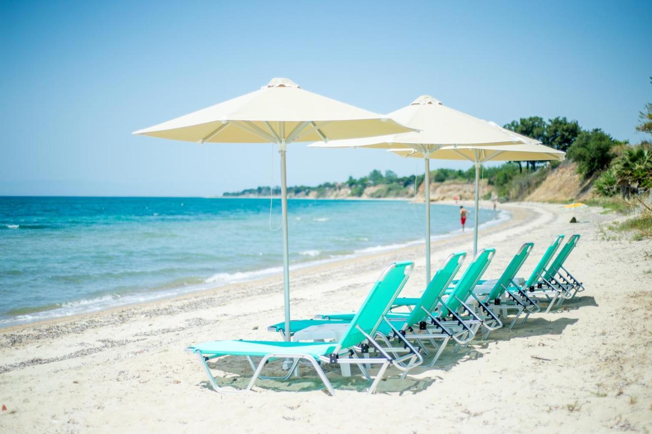 Summerday Villa Private Beach Nea Iraklia Dış mekan fotoğraf